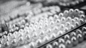 The Basics of the Pearl Restringing Process – What You Should Know