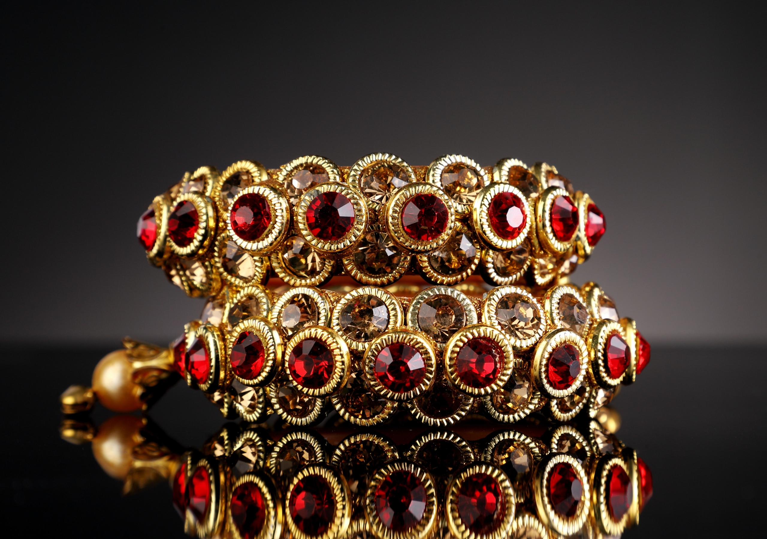 Is Vintage Jewellery a Sound Investment?